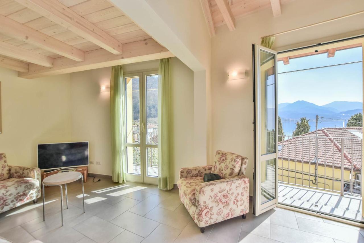 Charming Moment Di Villa Porta - Casa Dolce Luino Exterior photo